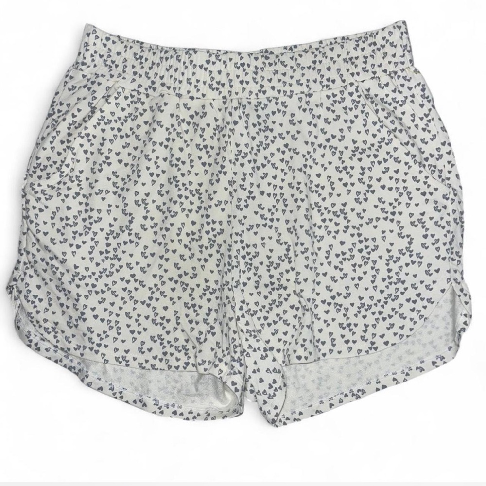 DYI Define Your Inspiration Heart Print Shorts Large White